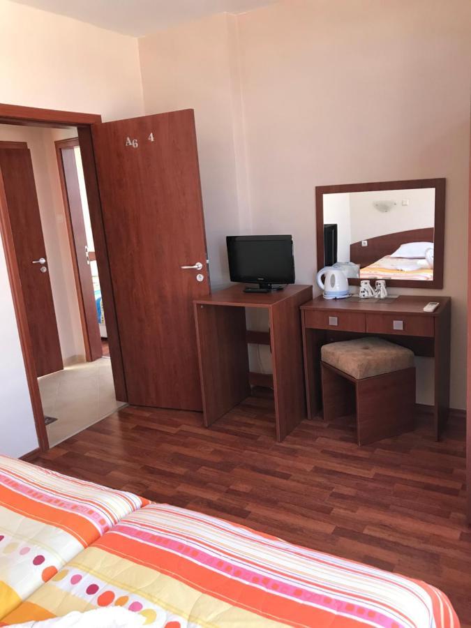 Red House Guest House Nessebar Exterior foto